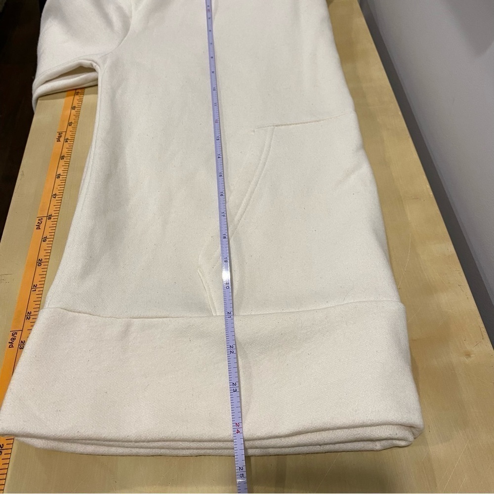THE North Face • Earth Day Hoodie - Picture 12 of 12
